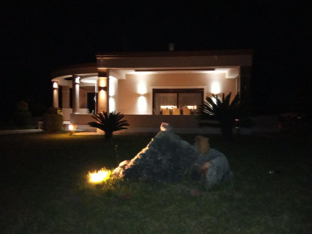 - Family Comfort With Large Garden, Jacuzzi Kos-stad
