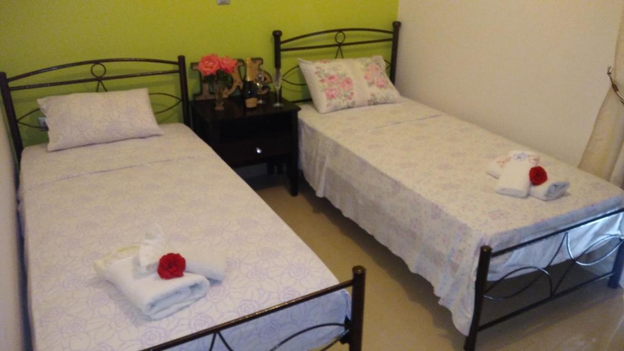 Villa - Family Comfort With Large Garden, Jacuzzi Kos-stad